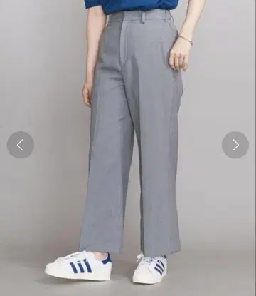 UNITED ARROWS 린넨 느낌 크롭 플레어 팬츠 그레이