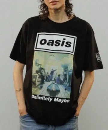 oasis Definitely Maybe 티셔츠 블랙 새상품 L 사이즈