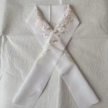 미후지 - 순수 실크 자수 장식용 깃 (미사용 새상품)