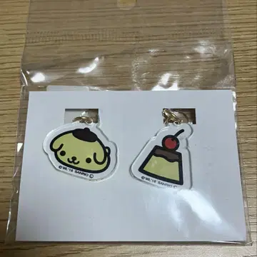 레어! 새상품 산리오 폼폼푸딩 카페 한정판 아크릴 귀찌 2016년 제작