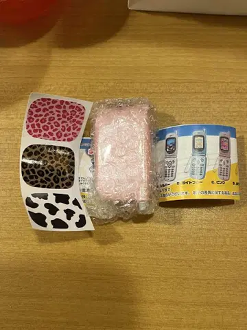 핑크   정말로 녹음 재생! 그리운 피처폰 마스코트 가챠가챠
