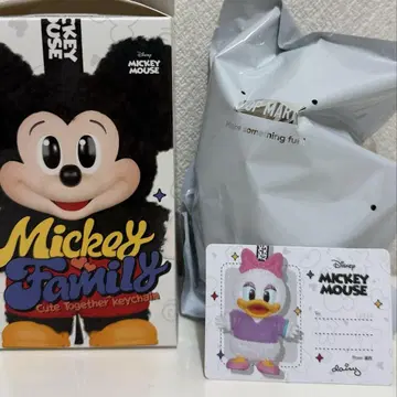 POPMART 디즈니 미키 패밀리 데이지 봉제 인형 키체인