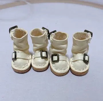 미니 브라이스 신발 부츠 작가님