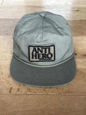 ANTIHERO 캡