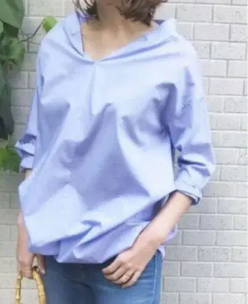 두지엠 클라세 V 넥 셔츠 스트라이프 풀오버 블라우스