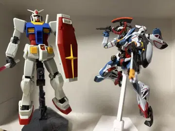 hg 지크 액스 & HGUC 건담 최종회 세트 완성품 부분 페인팅