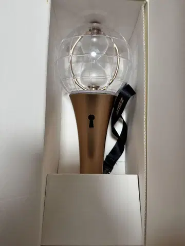 ATEEZ 응원봉 라이트니 LIGHTINY
