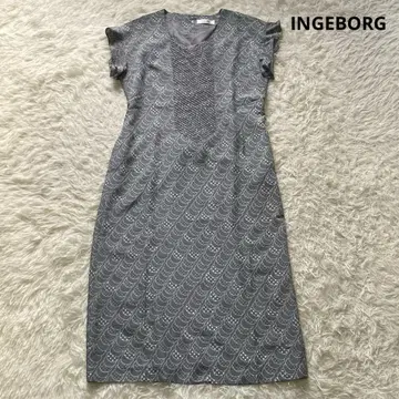 INGEBORG 올 패턴 프릴 슬리브 롱 원피스 A 라인 핑크 하우스