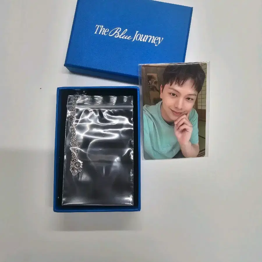BTOB | 비투비 Btob Concert MD Badge Key Ring Poca Holder