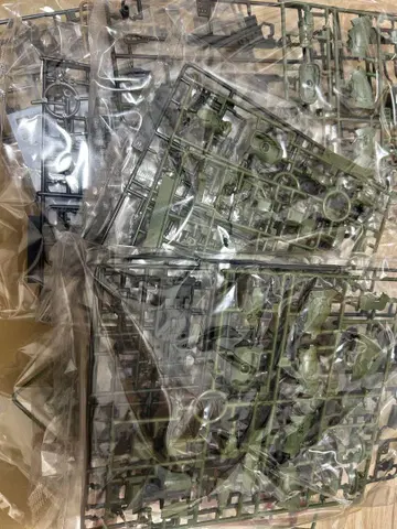 HG 자쿠 II F형 차부스 기 복수의 레퀴엠