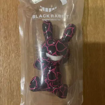 BLACK RABBIT 키치무시 2018 철완 아톰 블랙 토끼