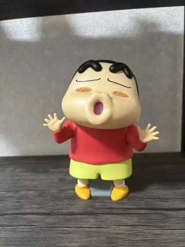신짱 피규어 약 10cm