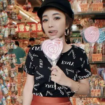 새상품 로고 티셔츠