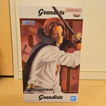 Grandista 샹크스 피규어