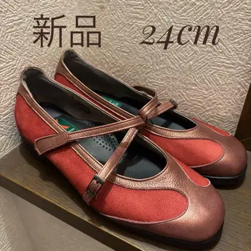 새상품 살롱 드 그레이 SALON DE GRES 펌프스 24cm