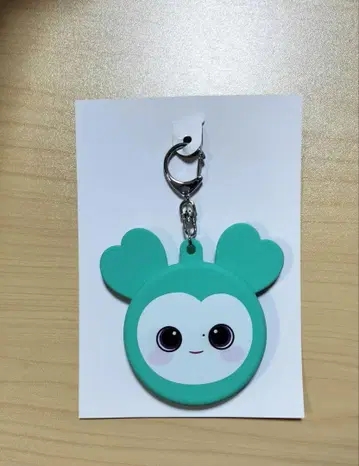 TWICE 캔뱃지 케이스 키링