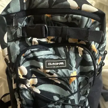 DAKINE 남성용 GROM 13L 백팩