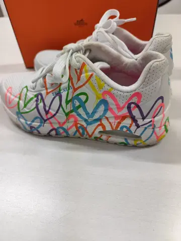 스케쳐스 우노 라이트 하트 오브 하츠 24cm