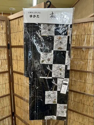꽃무늬 유카타 블랙 컬러