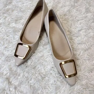 RANDA 24cm 골드 부품 펌프스 아이보리 화이트 힐