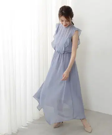 프로포션 바디 드레싱 원피스와 케이프 세트