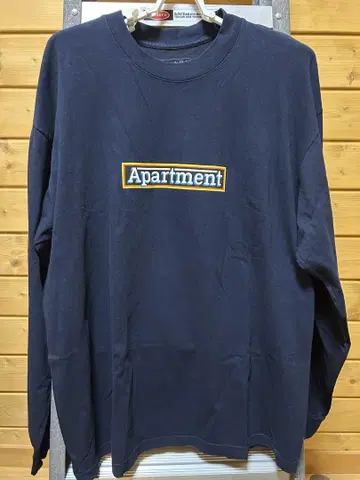Apartment 티셔츠