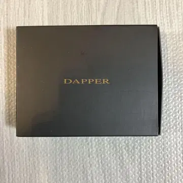 DAPPER 브라운 가죽 3단 폴더형 지갑