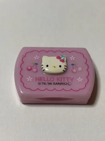 헬로키티 재봉 세트 레트로