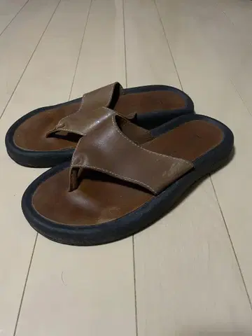 Patagonia 가죽 샌들