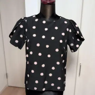 deicy 데이시 백 리본 블라우스 블랙