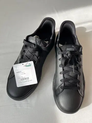 푸마 스니커즈 블랙 25.5cm 새상품, 미사용