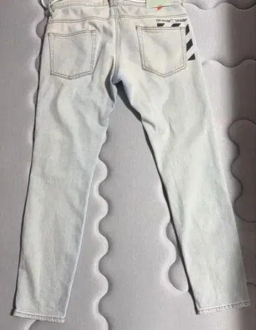 Off-White 데님