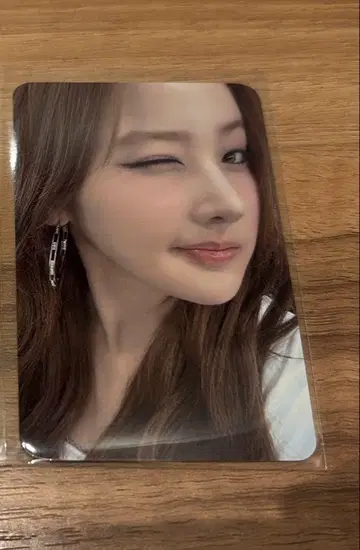 kiss of life 키오프 EVERLINE 키링 트레이딩 카드 벨