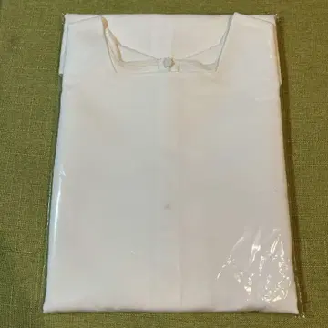 LOHEN 스퀘어 넥 블라우스 화이트 택 포함 새상품