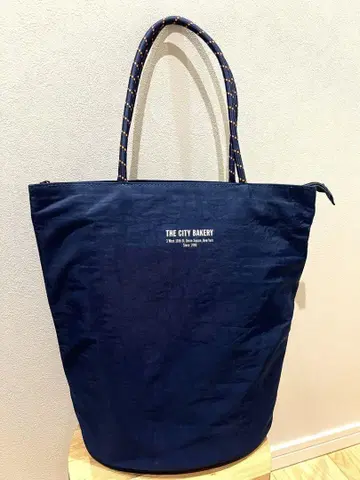 THE CITY BAKERY 에어컨 백 네이비