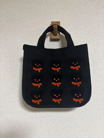 블랙 베어 토트백 한정판