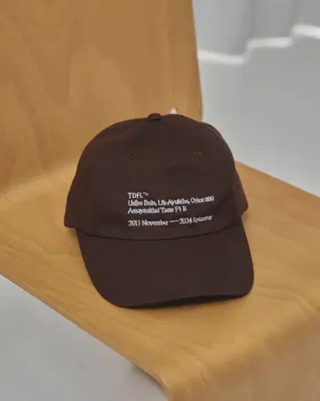 todayful TDFL' Useful Cap 초코