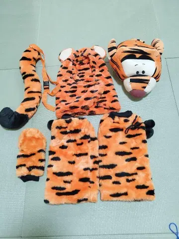 디즈니 티거 캡 레그 워머 팬 캡 장갑