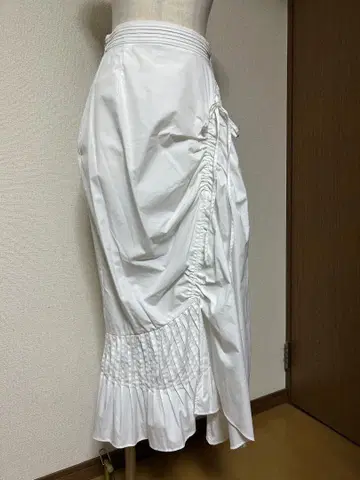 신상품 미사용 택 포함 SNIDEL 스나이델 플레어 롱 스커트 개더