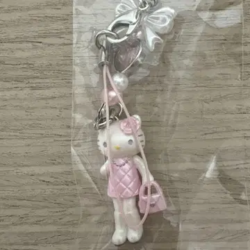 발길이 긴 키티 시크릿 스트랩