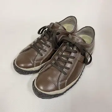 스핑글 무브 가죽 스니커즈 XS 사이즈