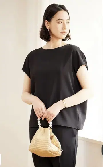 UNFILO [접촉 냉감/수분 흡수 속건성] 썸머 셋업 블라우스