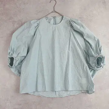 Dresseria 노카라 와이드 래글런 슬리브 풀오버 블라우스