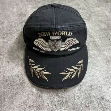 NEW WORLD 블랙 워크 캡