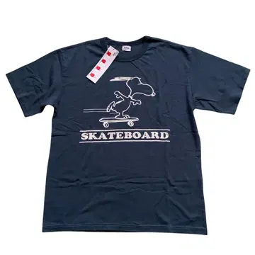 새상품 Safari Lounge PEANUTS 콜라보 스누피 티셔츠 S