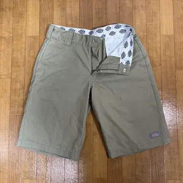 디키즈 하프 팬츠