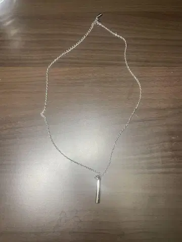 폴 스미스 목걸이