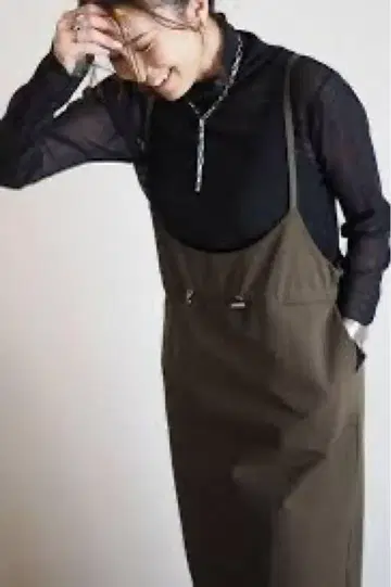 아니카 점퍼 스커트 카키