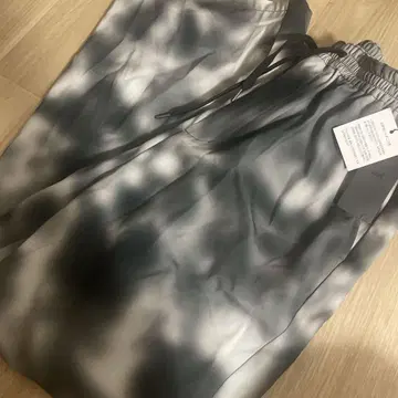 HARE 아브스트랙트 이지 팬츠 미사용 새상품 택 포함