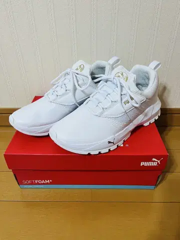 푸마 SOFTFOAM+ 화이트 스니커즈